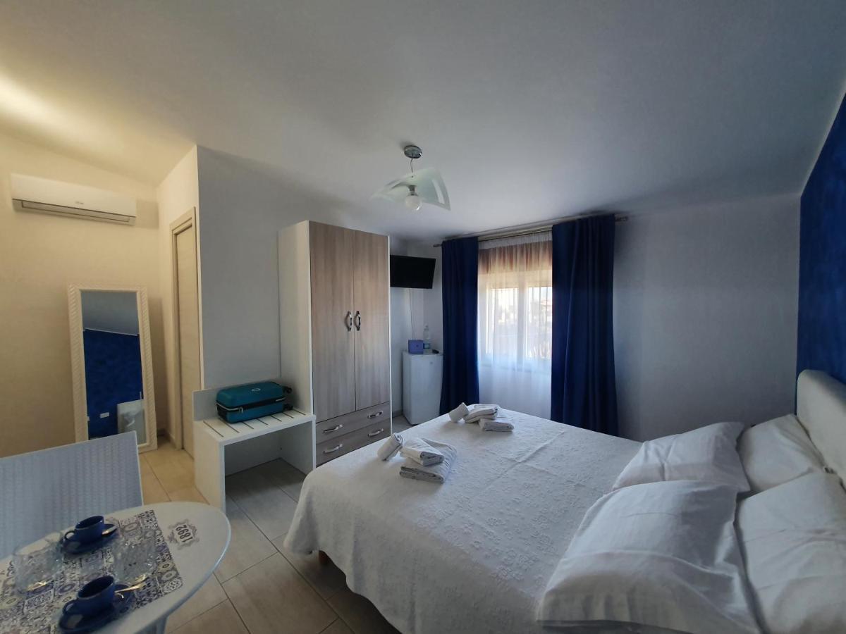Blue Velvet Rooms Tortolì Екстериор снимка