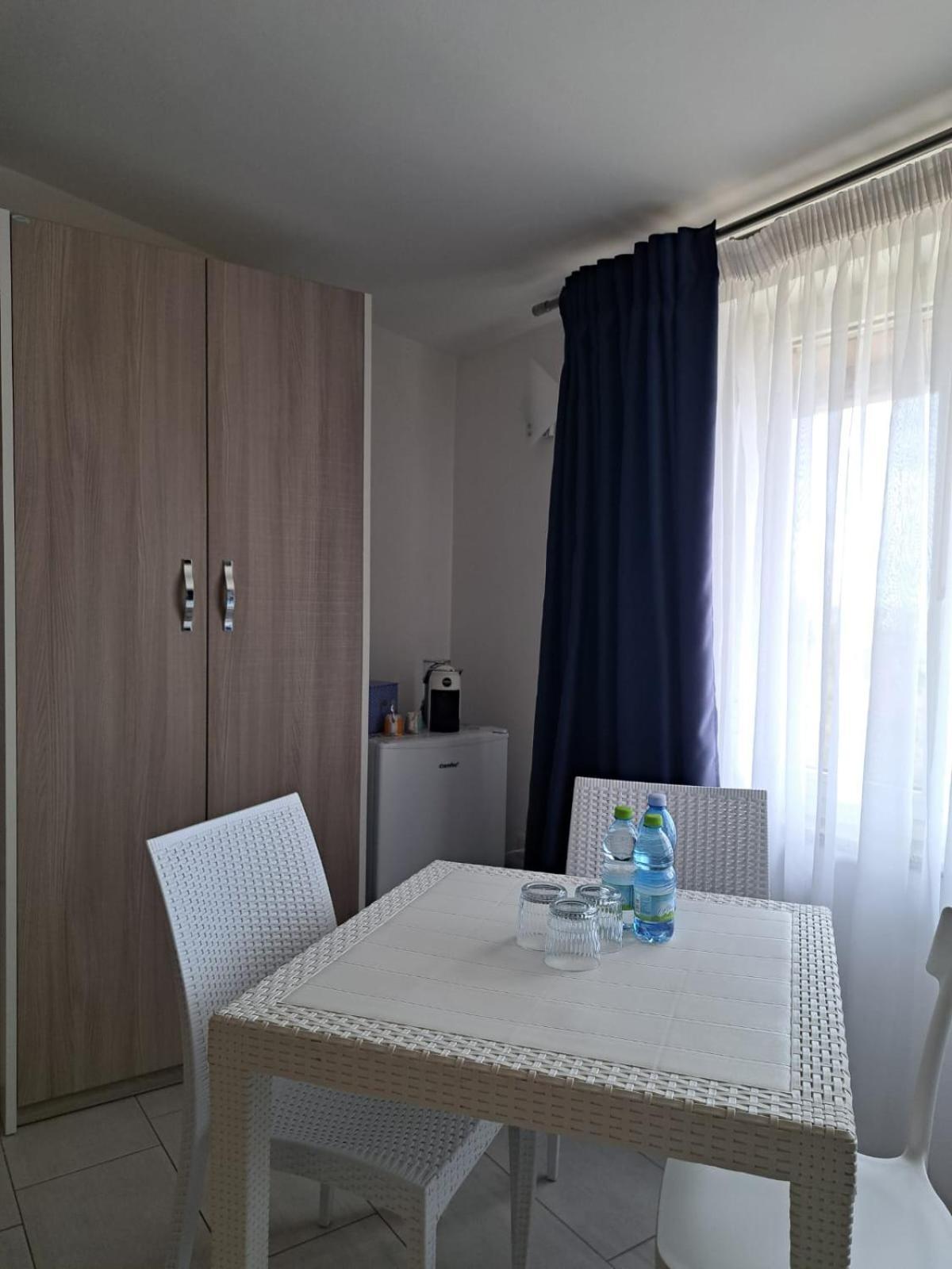 Blue Velvet Rooms Tortolì Екстериор снимка