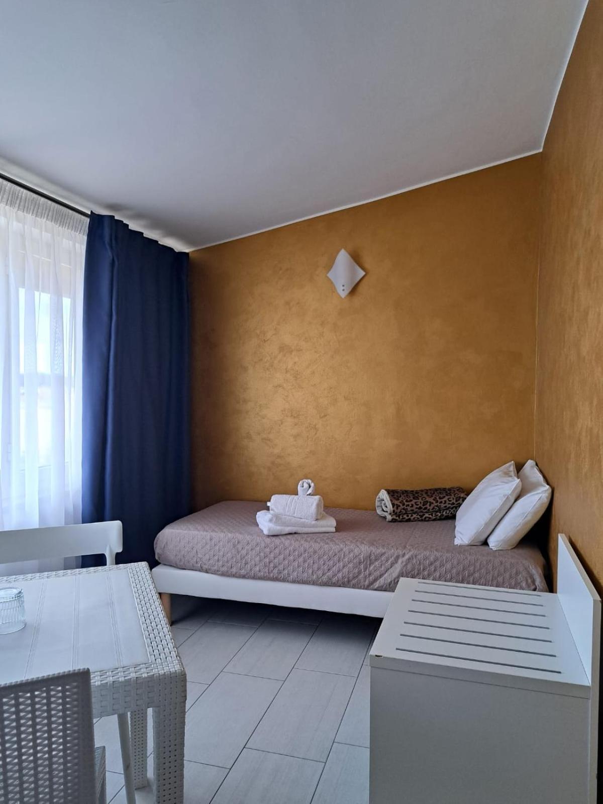 Blue Velvet Rooms Tortolì Екстериор снимка