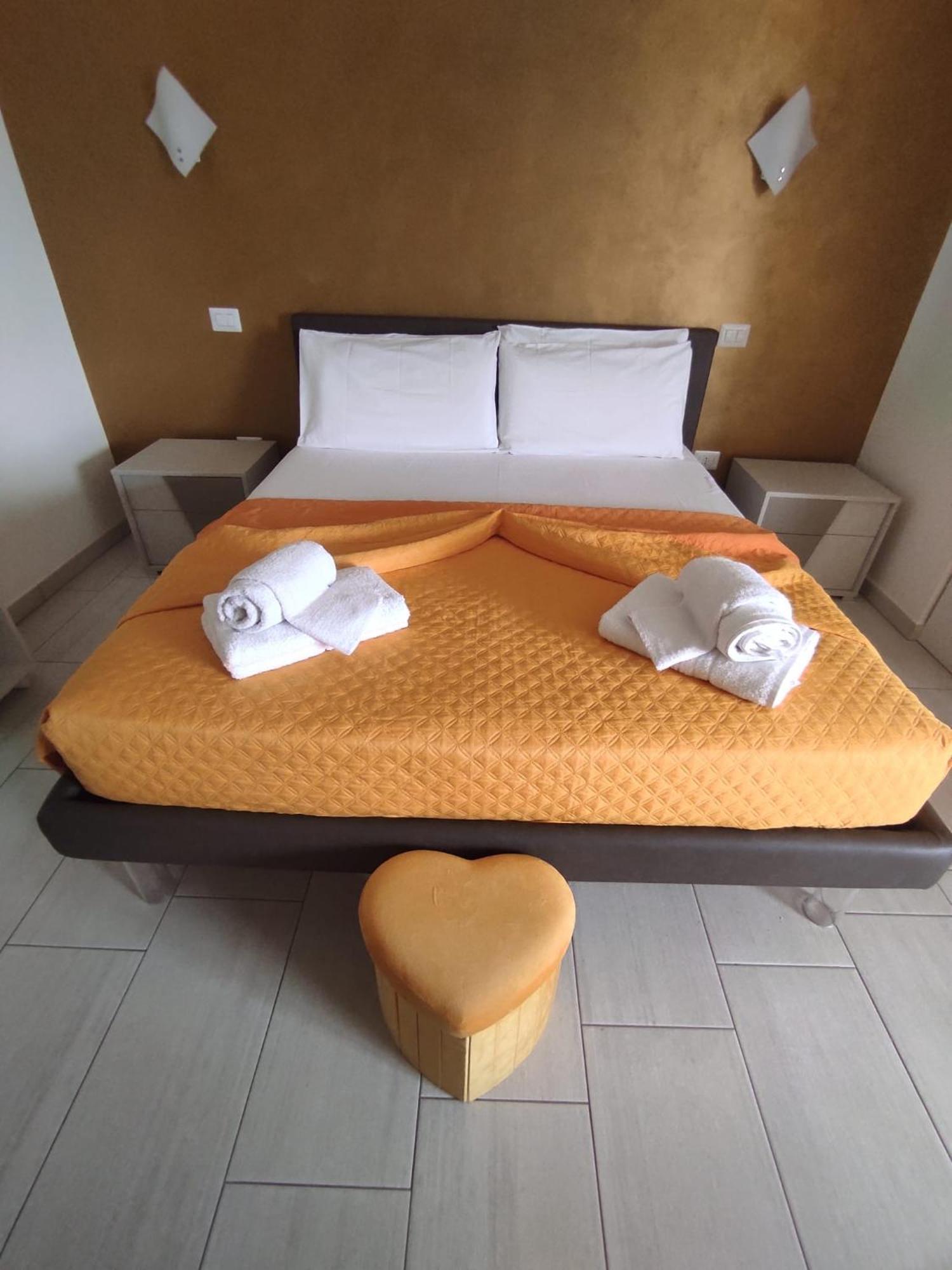 Blue Velvet Rooms Tortolì Екстериор снимка
